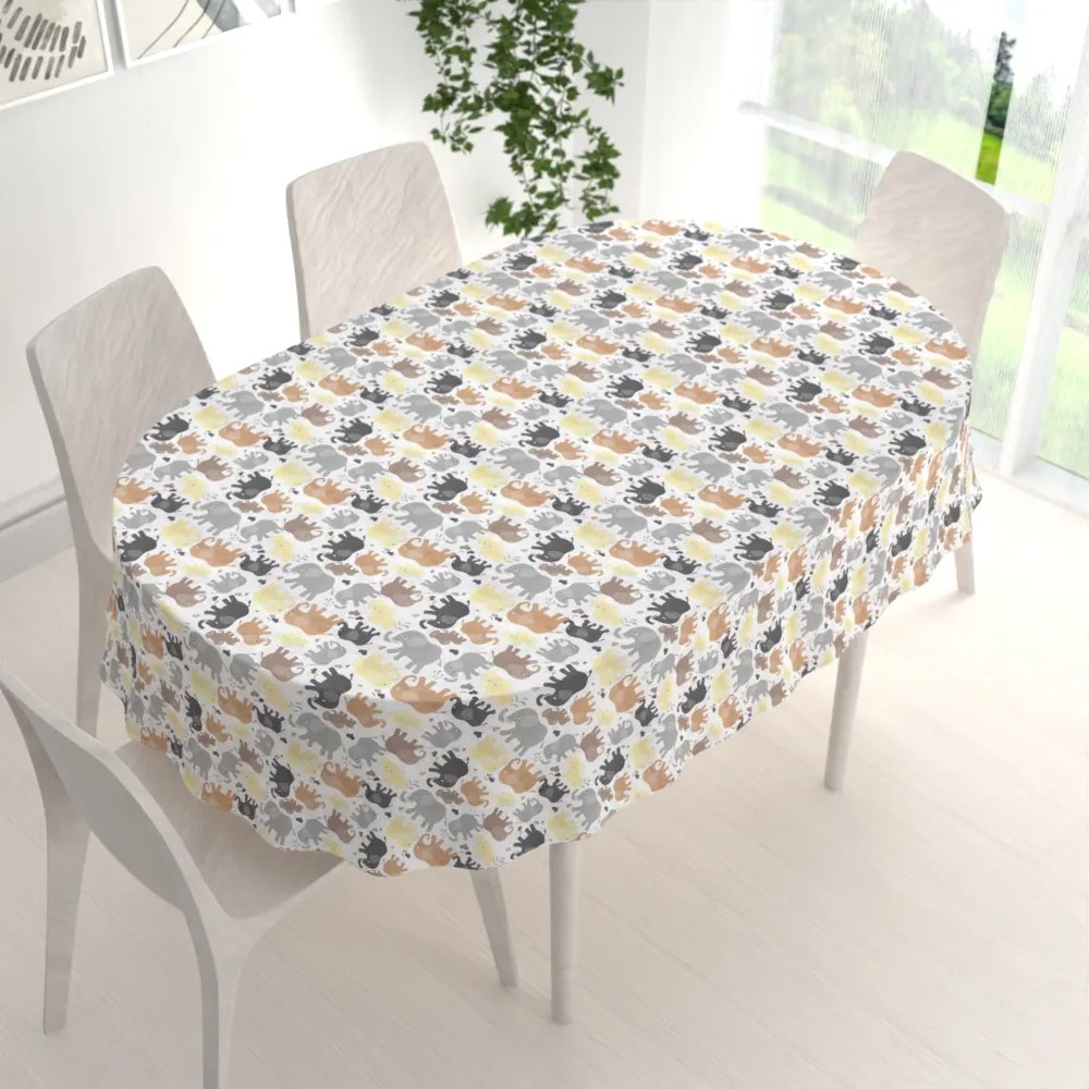 Biante Detský bavlnený oválny obrus Sandra SA-039 Hnedé sloníky na bielom 140x220 cm