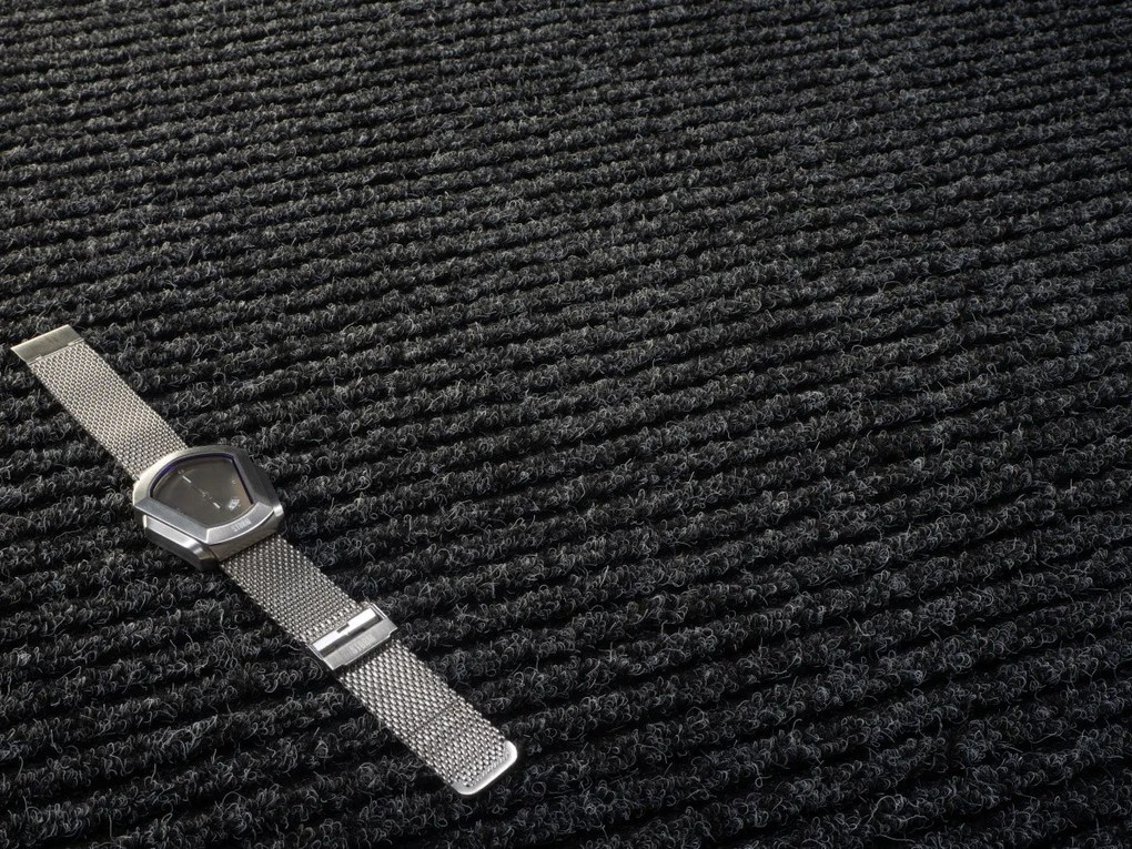 Betap carpets Čistiaca zóna Matador 2011 7 čierna - Rozmer na mieru cm