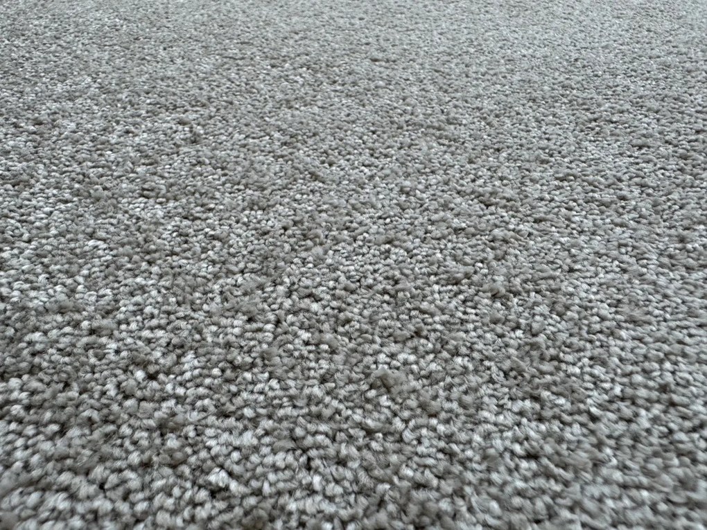 Vopi, Kusový koberec Capri svetlo béžový kruh, 67x67 (priemer) kruh, béžová, chodba / predsieň