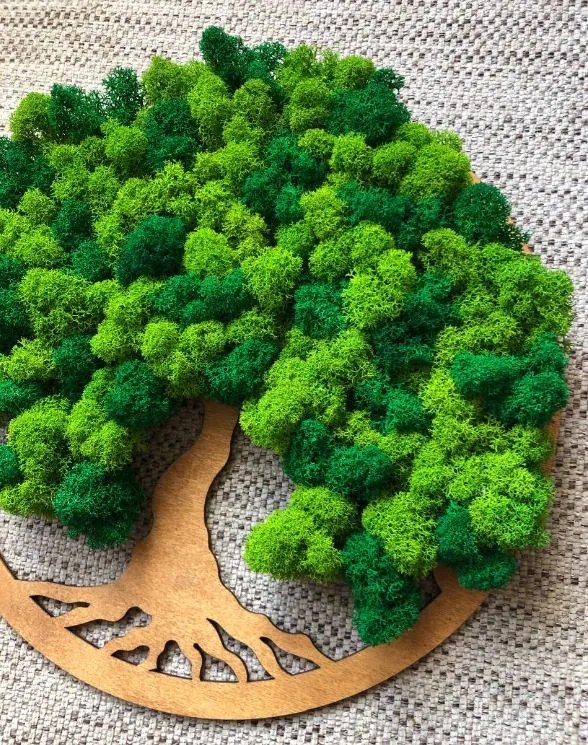 Strom na stenu z machu Caliroe 30 cm