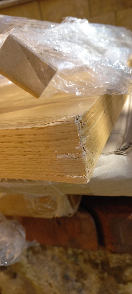 AKCIA Čierny jedálenský stôl s doskou v dekore dub PURO 70x70 II. akosť