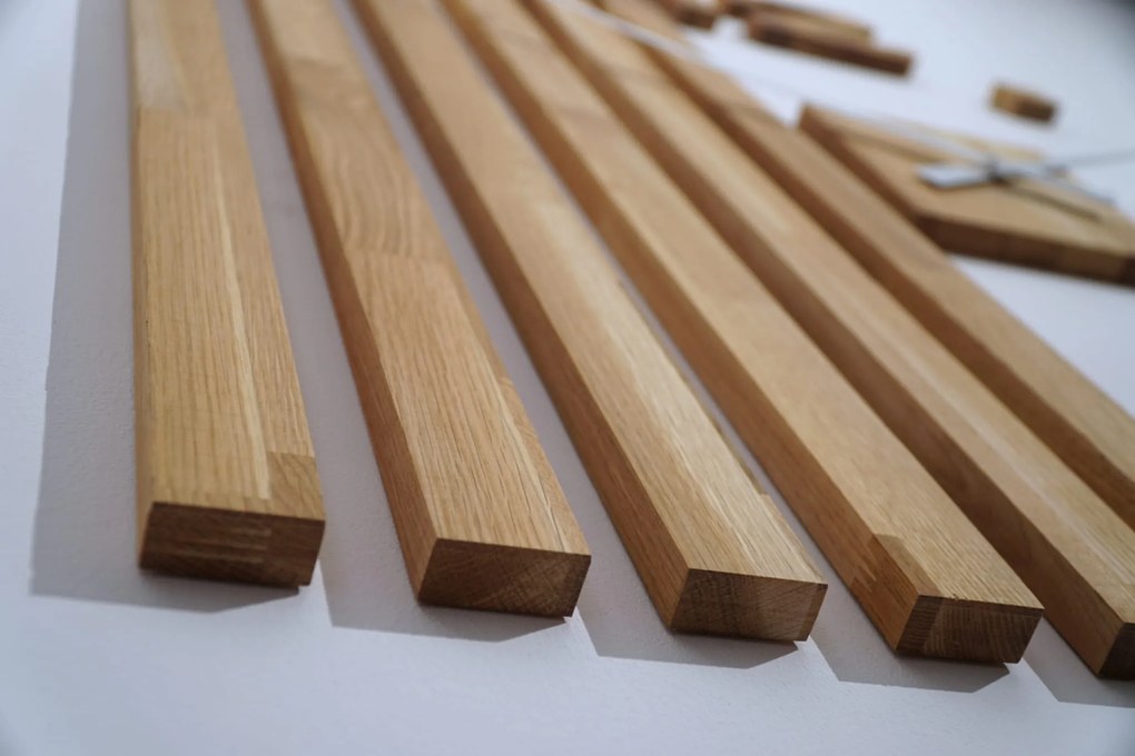 Dekorstudio Luxusné nástenné drevené hodiny LAMELE-b 100cm
