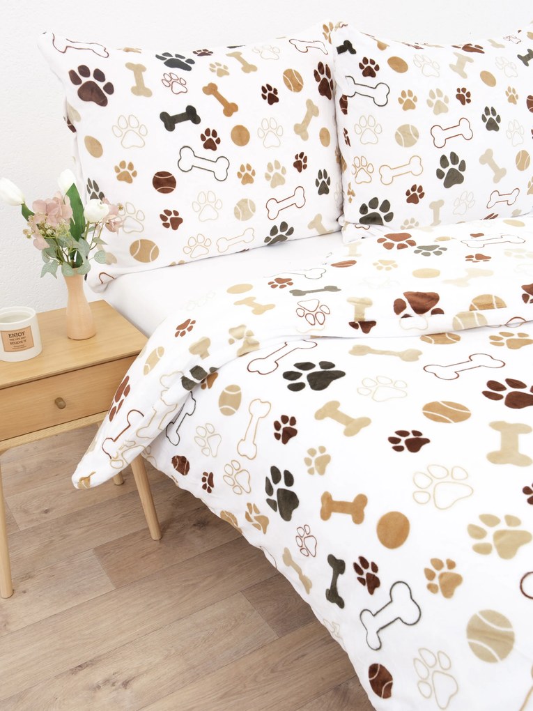 Predĺžené obliečky mikroplyš Exclusive – Psie labky biele