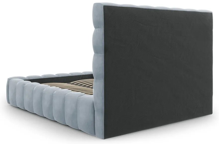 Svetlomodrá čalúnená dvojlôžková posteľ s úložným priestorom s roštom 160x200 cm Bali – Cosmopolitan Design