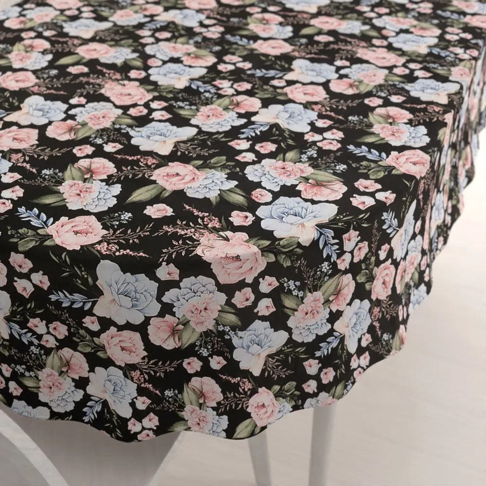 Biante Bavlnený oválny obrus Sandra SA-449 Modro-ružové kvety na čiernom 140x180 cm