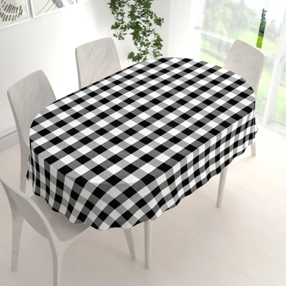 Biante Bavlnený oválny obrus Olivia OL-004 Čierno-biela kocka veľká 140x220 cm