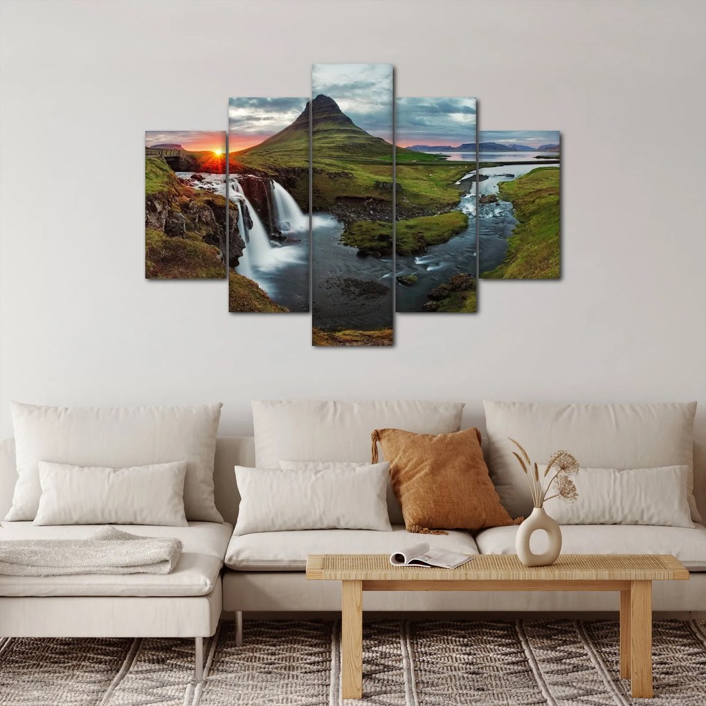 Obraz - Kirkjufell pri západe slnka (150x105 cm)