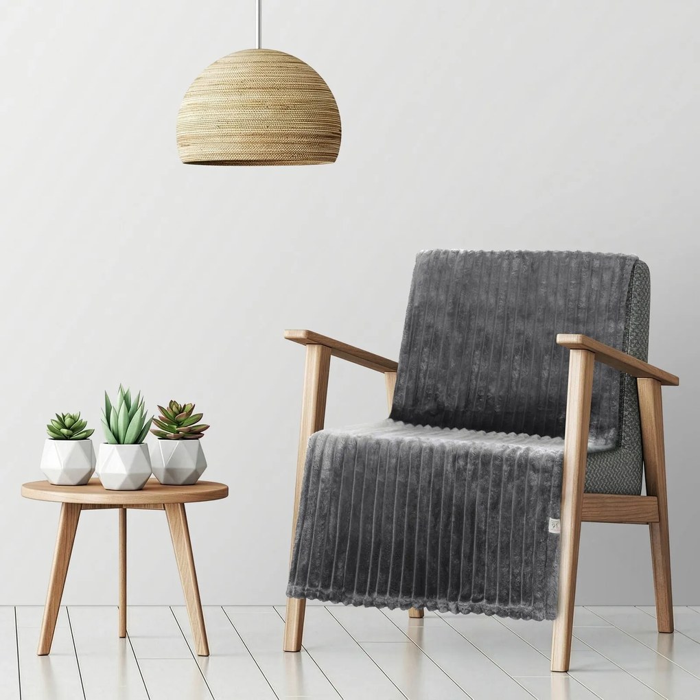 DEKA Z MIKROFLANELU SOFT 70X160 CM SIVÁ