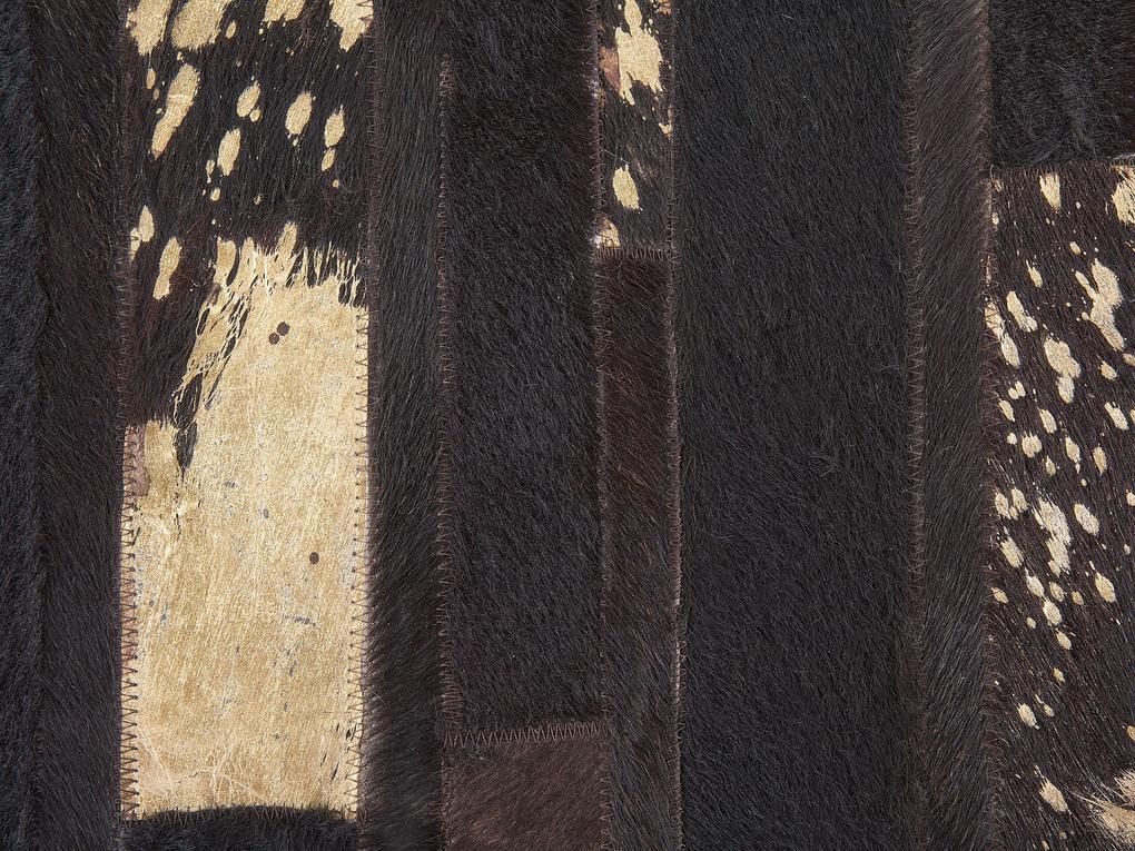 Kožený koberec 140 x 200 cm hnedý ARTVIN Beliani