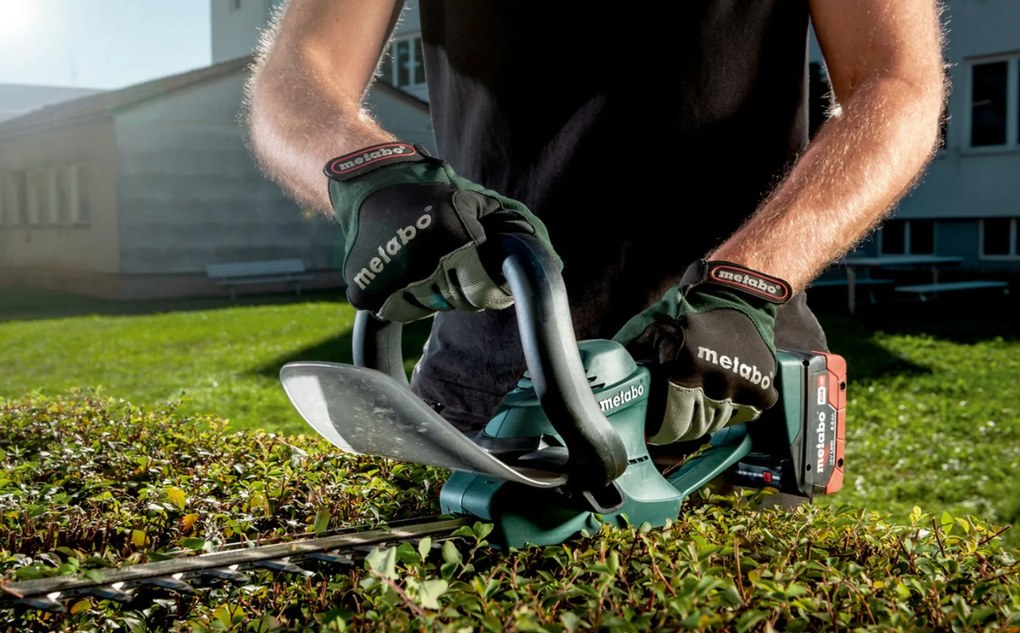 Metabo AHS 18-65 V Aku nožnice na živý plot (18V/bez aku) 600467850