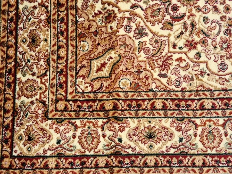 DC Koberec Orient 004 krémová Rozmer: 250×350 cm