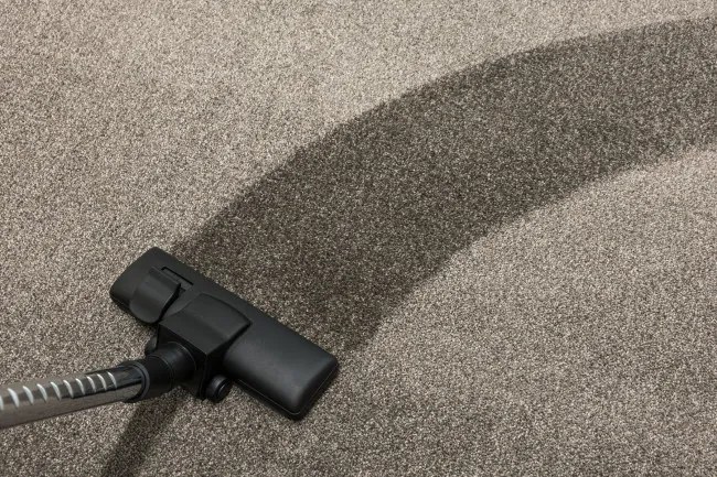 Metrážny koberec DRAGON TERMO 31431 hnedý / sivý