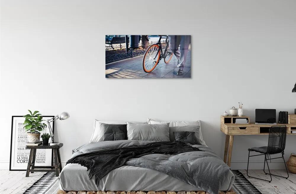 Obraz na skle Mesto na bicykli noha 120x60 cm
