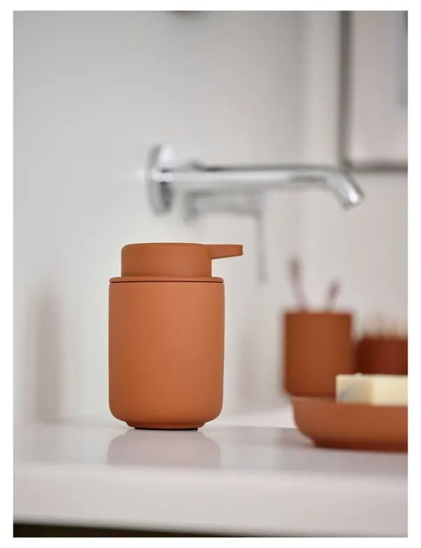 Oranžový kameninový dávkovač mydla 250 ml Ume – Zone