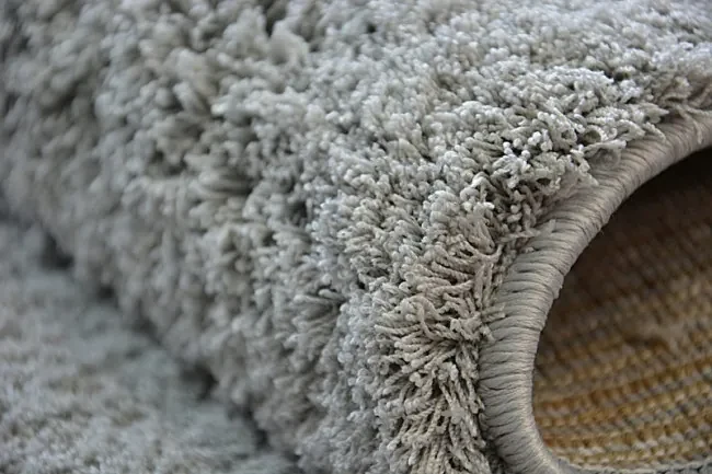 Koberec Micro fiber soft shaggy strieborný