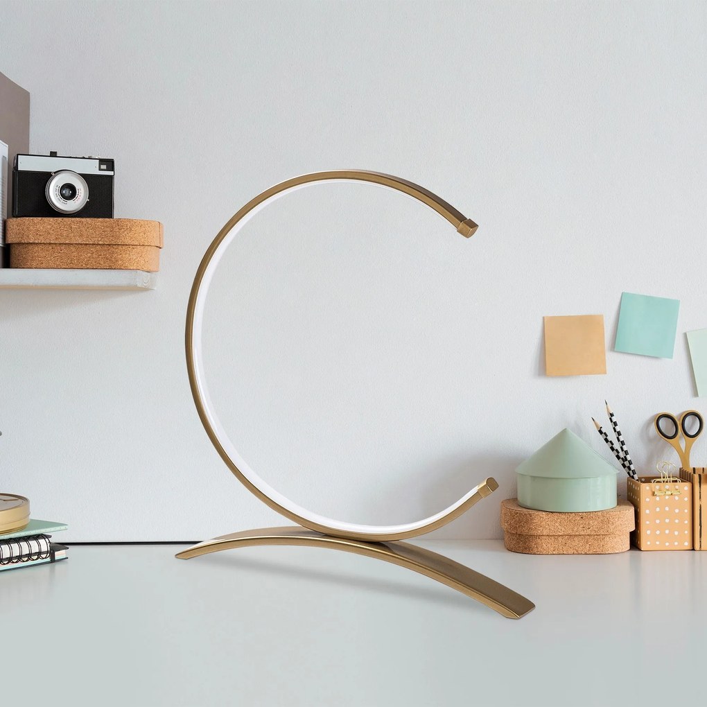 Stolná lampa Mesiac s LED osvetlením zlatá