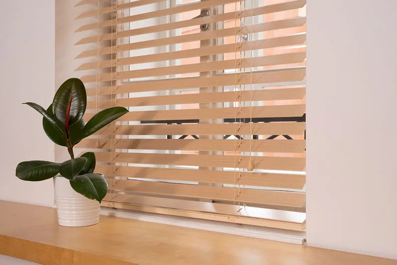 Okenné žalúzie - svetlohnedé Dĺžka žalúzií: 130 cm, Šírka žaluzie: 80 cm