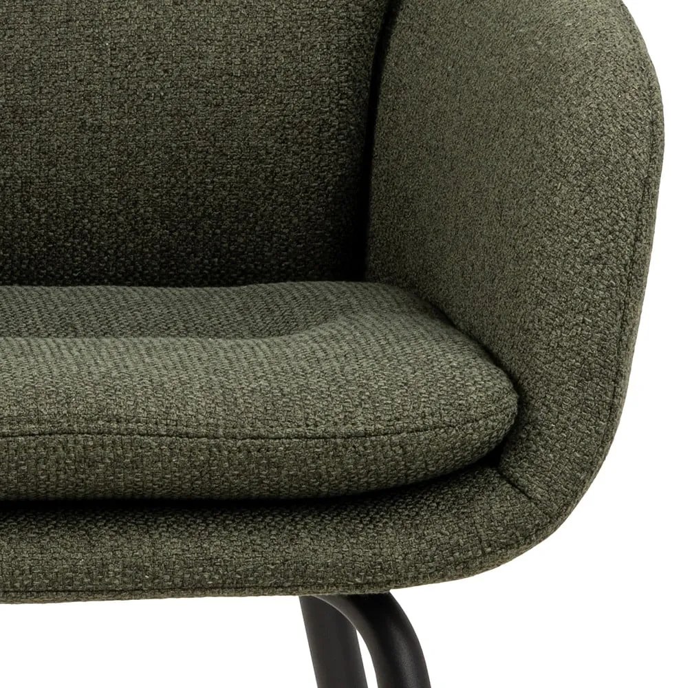 Khaki čalúnené jedálenské kreslo s podrúčkami Dora – Actona