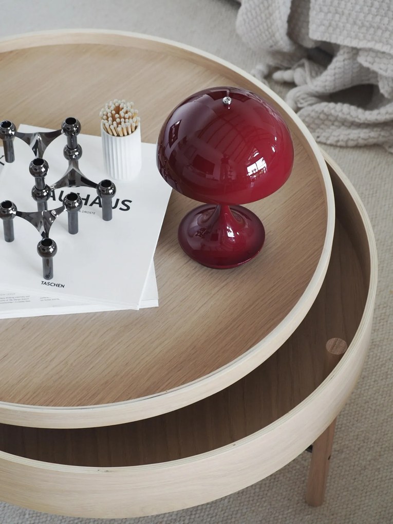 Louis Poulsen Prenosná lampa Panthella 160 V3 Opaque Burgundy