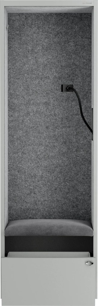 Kancelárska akustická kabína so sedadlom a portom USB-C, telo v sivý / sedák sivá v zelenej farbe, 600 mm: SALLY MentalBox