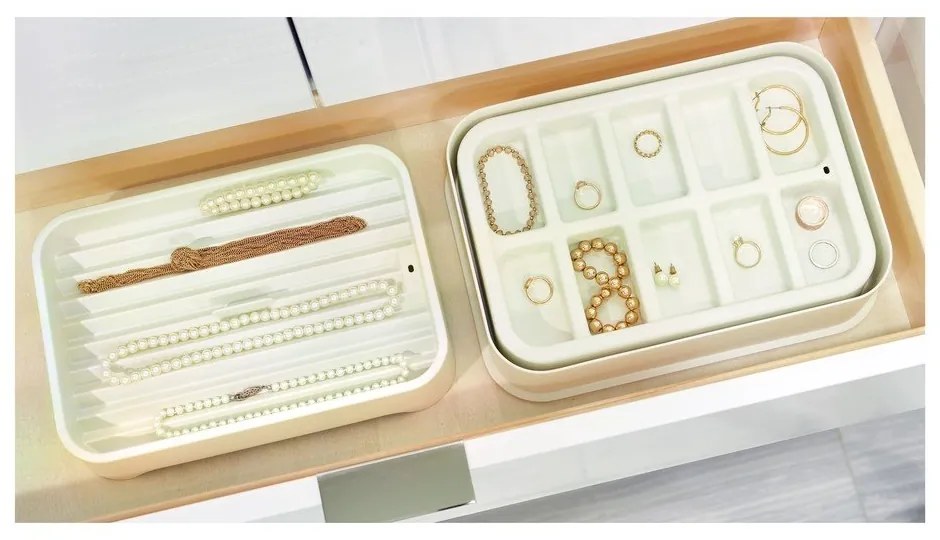 Biely organizér na šperky iDesign