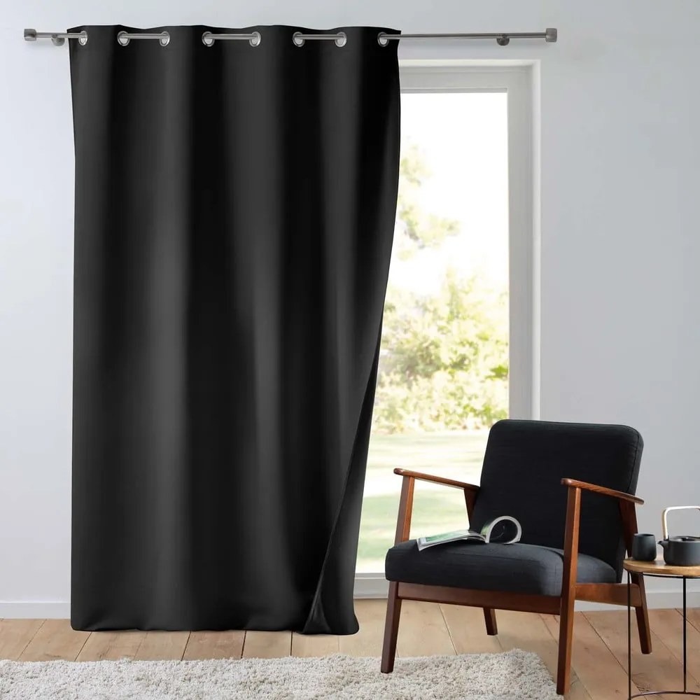 Čierny termo záves z mikrovlákna 135x260 cm Micropolar – douceur d'intérieur