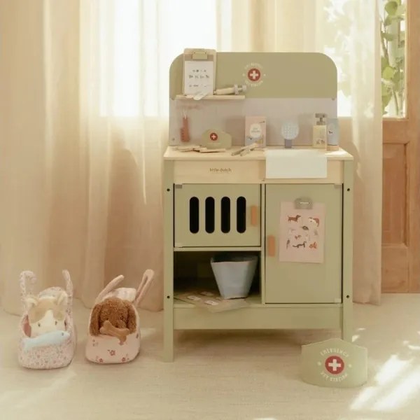 Little Dutch - Drevená veterinárna ordinácia