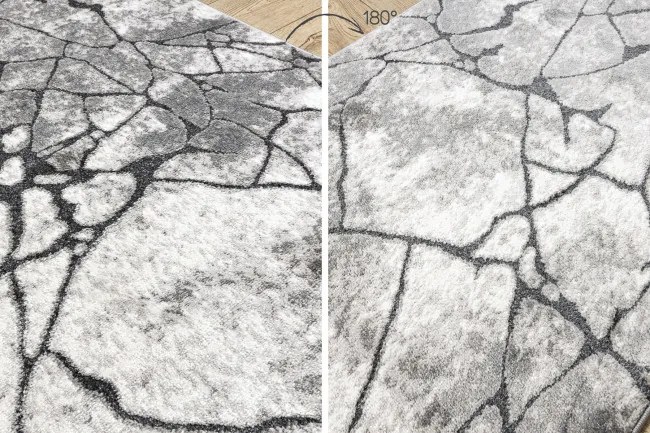 Behúň COZY 8873 Cracks  beton - Štrukturálny, tmavosivý