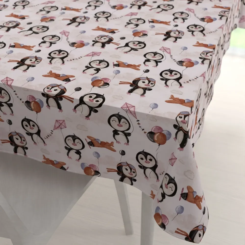 Biante Detský bavlnený obdĺžnikový obrus Sandra SA-647 Tučniačiky s hnedými lietadielkami na bielom 140x220 cm