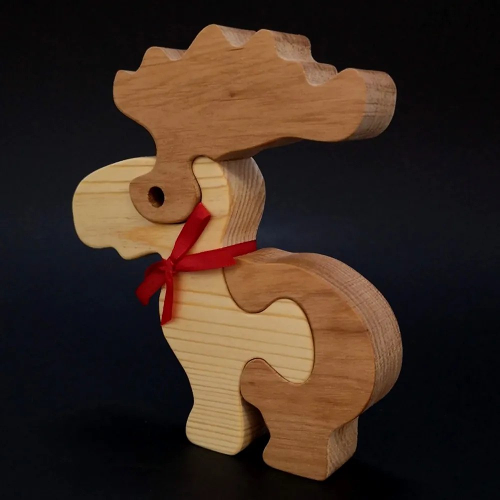 AMADEA Drevené puzzle sob, masívne drevo dvoch druhov drevín, 16 cm