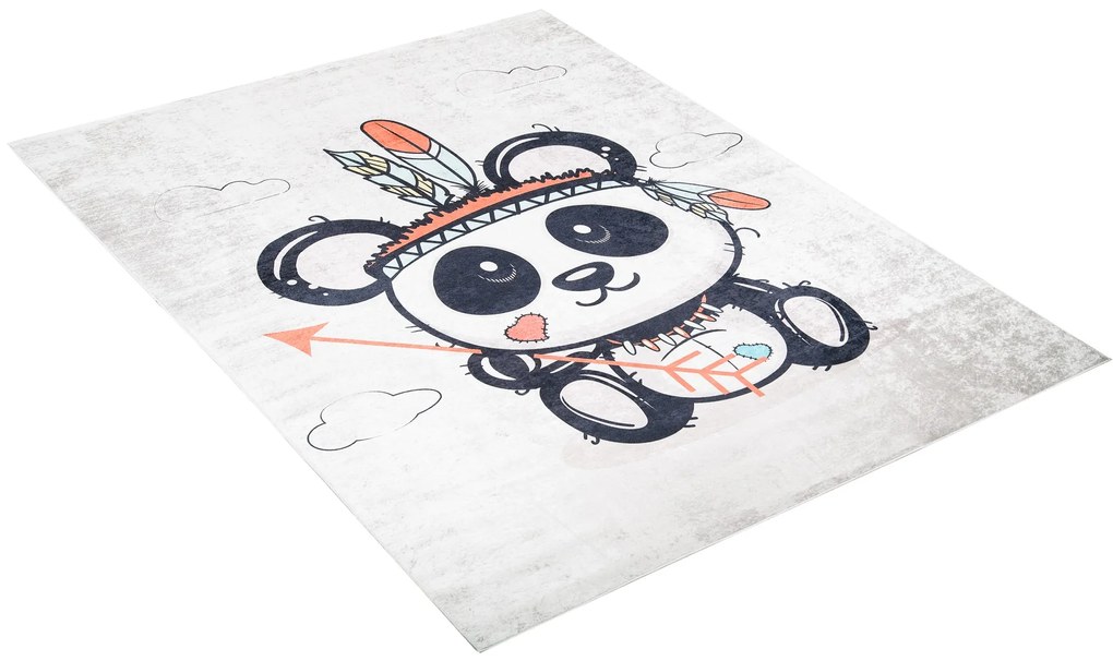 Detský koberec s motívom rozkošnej indiánskej pandy