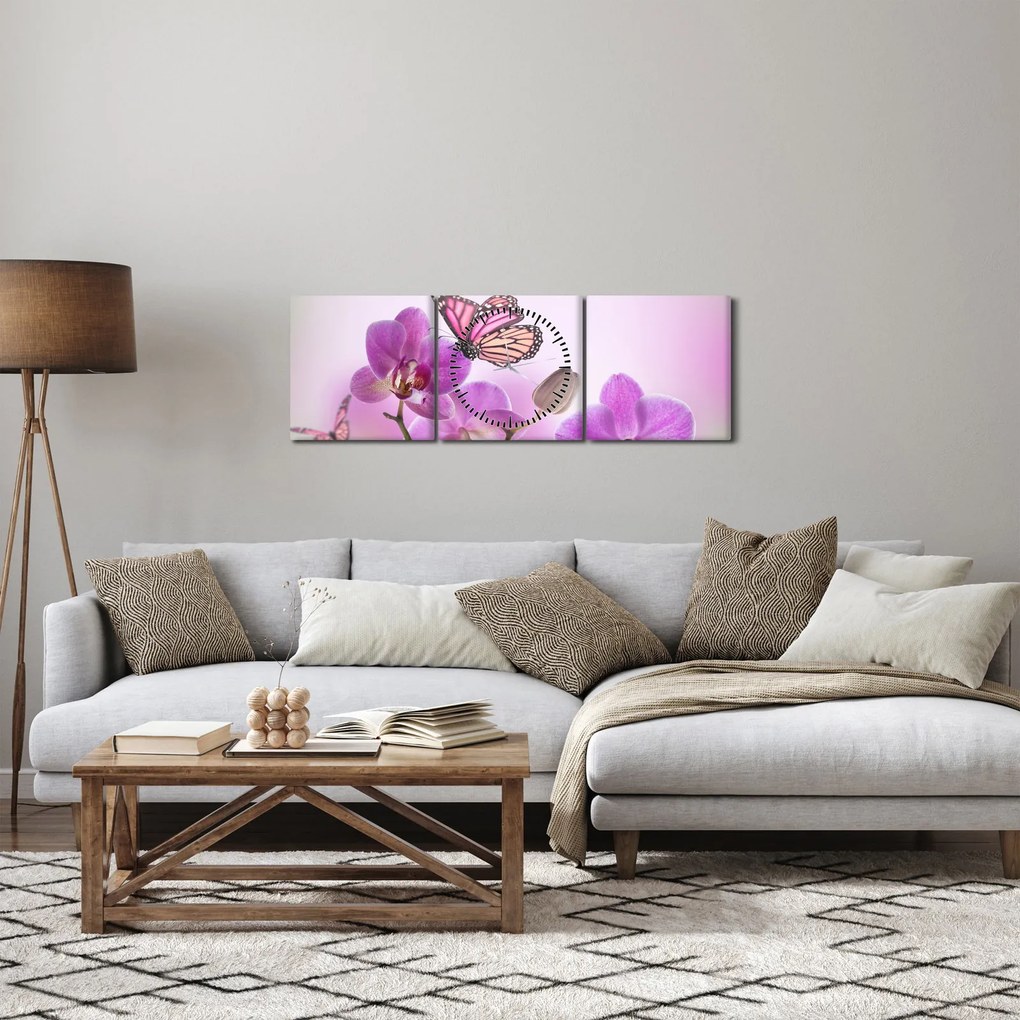 Obraz - Motýľ na kvetoch orchidey, lila (s hodinami) (90x30 cm)