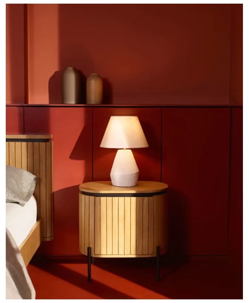 Nočný stolík z mangového dreva Licia - Kave Home