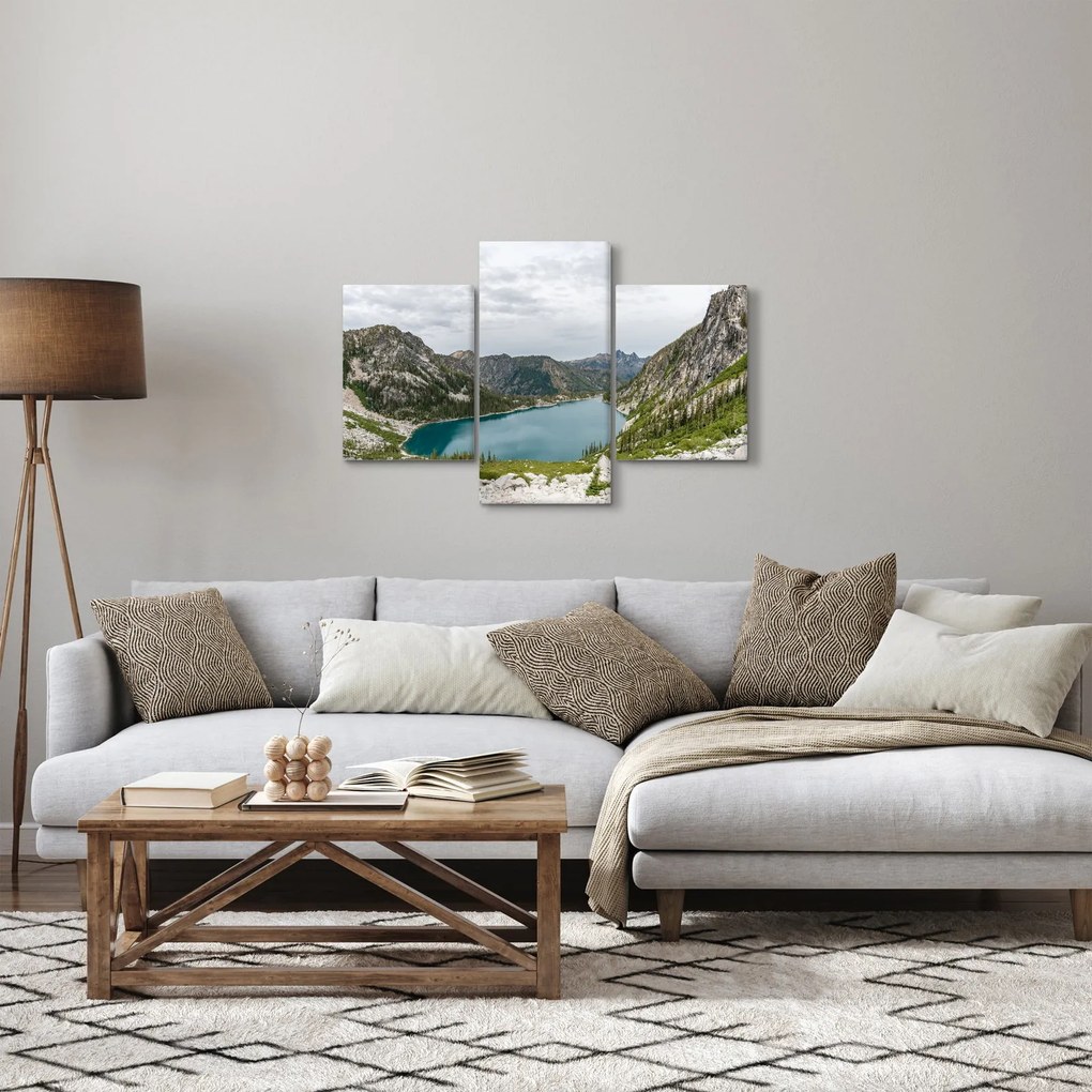 Obraz jazera v horách (90x60 cm)