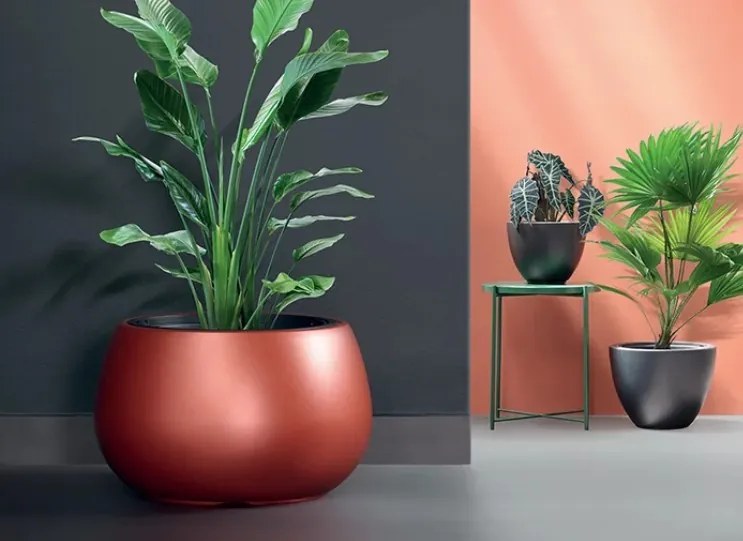 Plastový kvetináč s vložkou HEOS biely