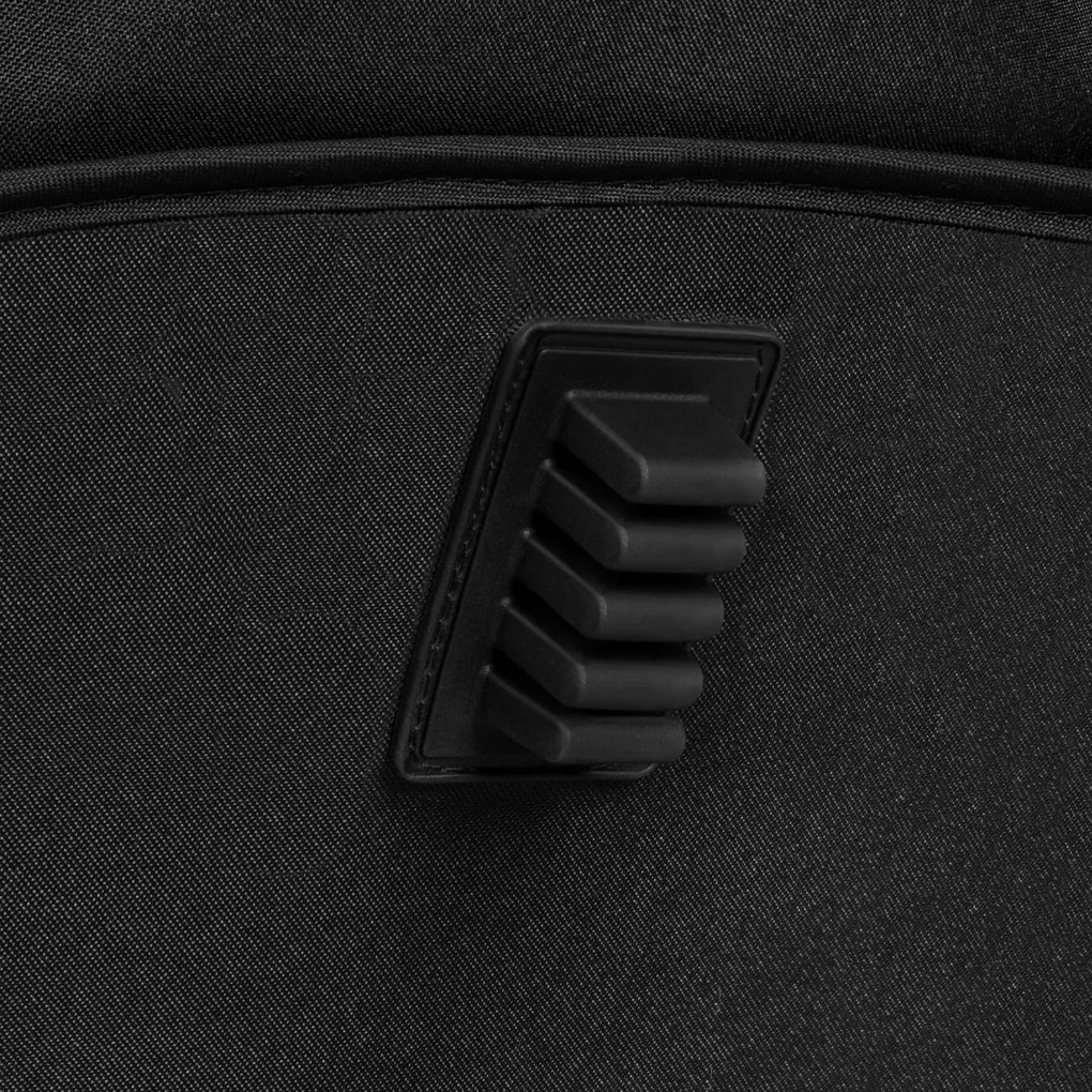 Lionelo športový kočik Cloe Farba: Black Onyx