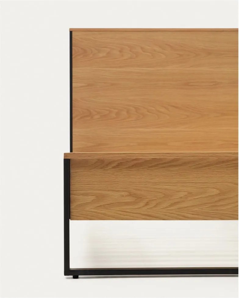 Dvojlôžková posteľ s roštom v prírodnej farbe 160x200 cm Taiana – Kave Home