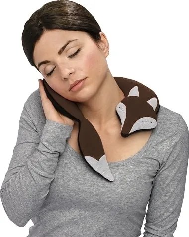 Leschi LESCHÍ Hřející polštářek lišák Noah 30x25cm hnědá/černá