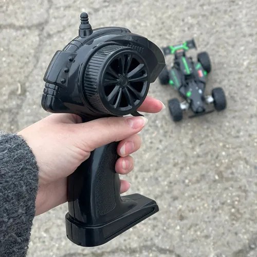 KRUZZEL Diaľkovo ovládané terénne vozidlo - Kruzzel