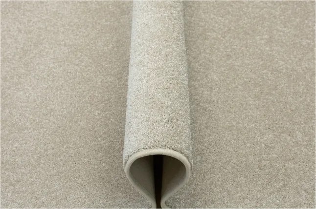 Metrážny koberec BRIGHTON 173 béžový