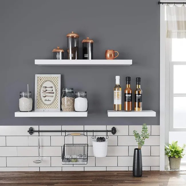 Nástenná polica LWS26WT