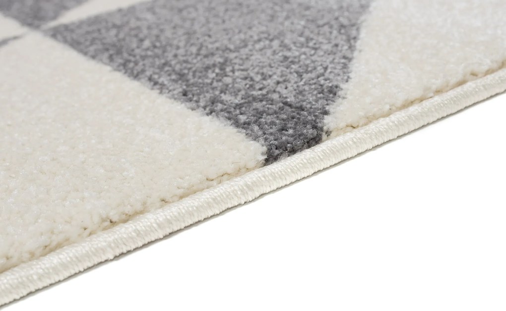 TA Koberec T421B BIELE MAROKO O0X Rozmer: 160x220 cm