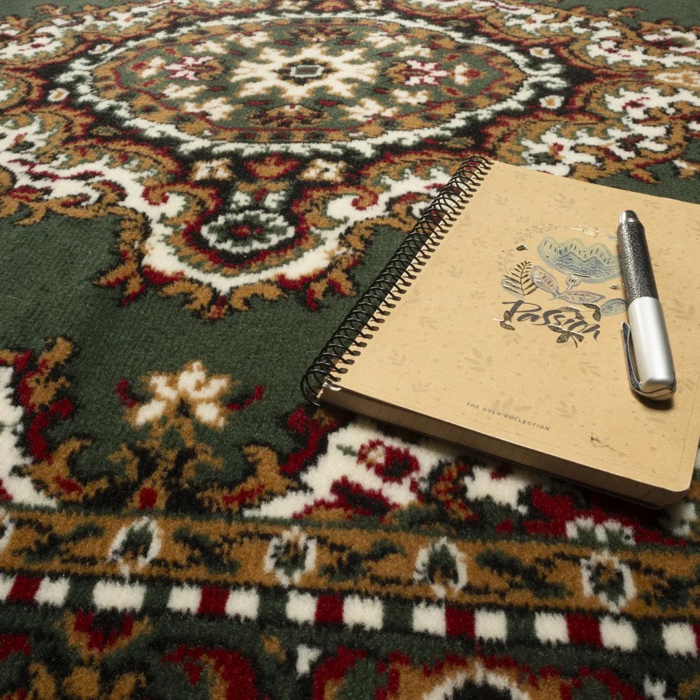 Alfa Carpets, Koberec behúň na mieru TEHERAN T-102 green, šíre 100 cm, zelená, chodba / predsieň