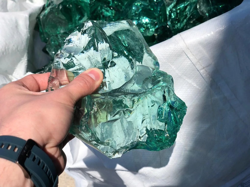 Sklenená záhradná dekorácia zeleno-tyrkysová 7 14 cm, ozdobná hmota 1000 kg