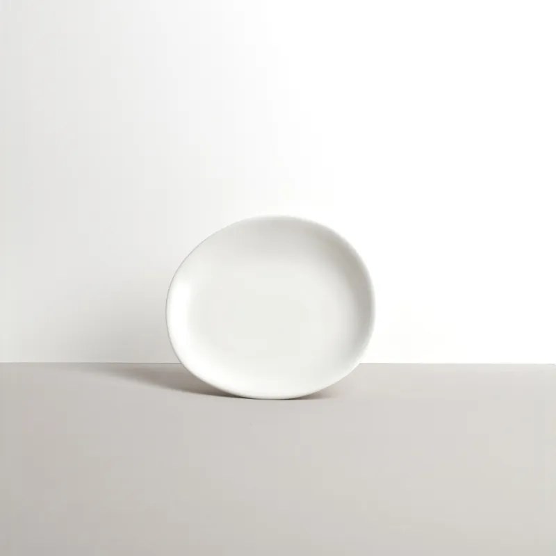 MIJ Predkrmový tanier nepravidelný Modern 17 cm biely