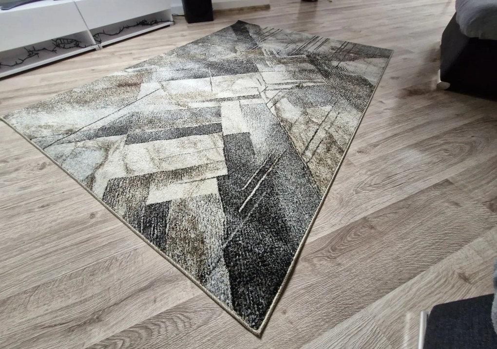 Dekorstudio Moderný koberec do obývačky VILLA - vzor 56 Rozmer koberca: 140x190cm