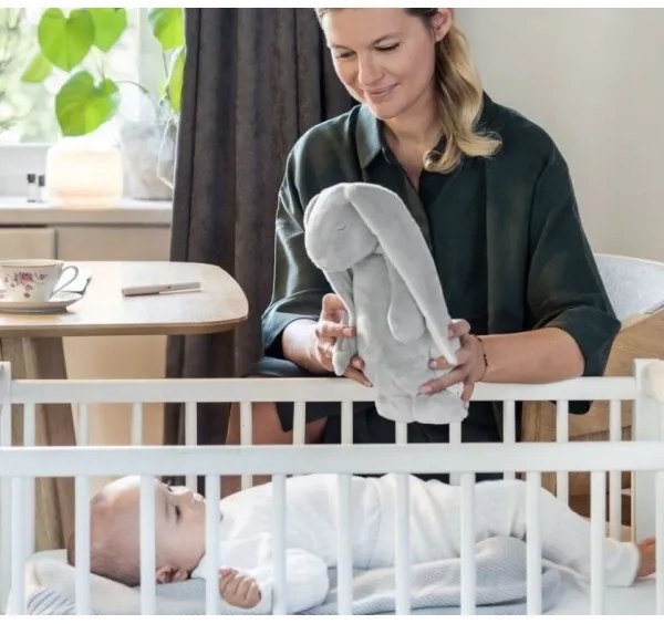 Moonie - Uspávačik s melódiou a svetlom zajačik silver