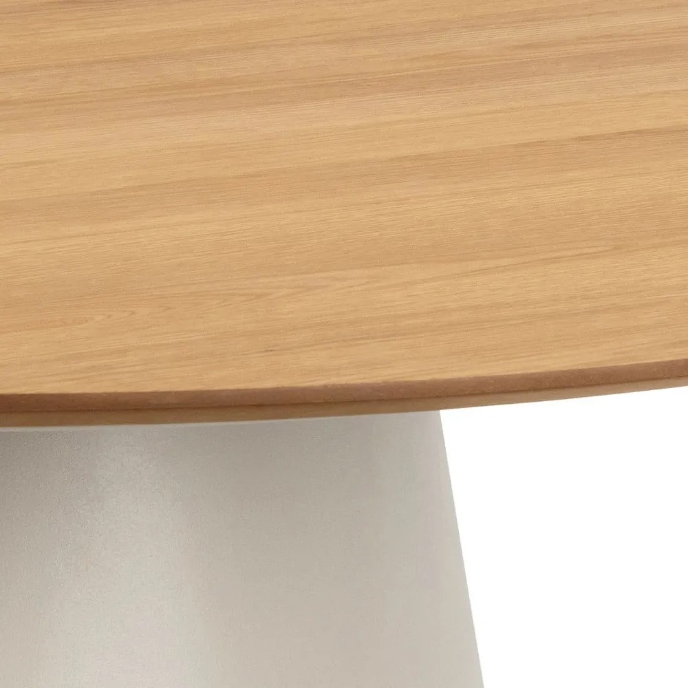 Okrúhly jedálenský stôl s doskou v dubovom dekore ø 120 cm Soli – Actona