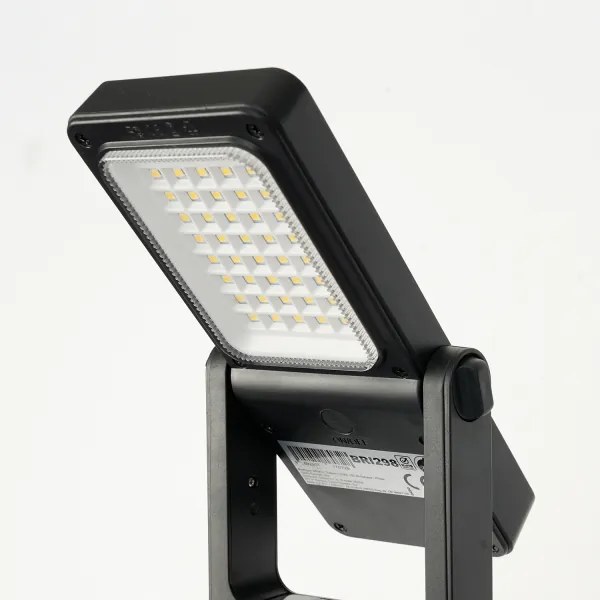 Brilagi - LED solárna lampa SUN SPIKE LED/4W/3,7V 2200 mAh IP44