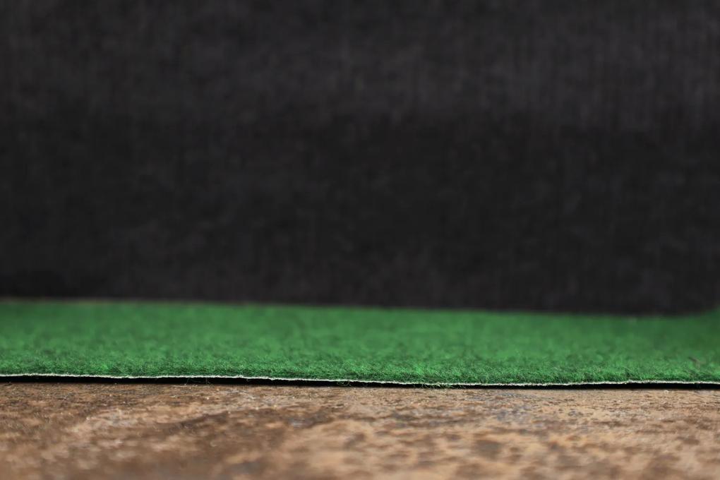 Betap koberce AKCIA: 120x220 cm Umelá tráva Sporting metrážny- neúčtujeme odrezky z role! - Spodná časť bez nopov (na mäkké podklady) cm